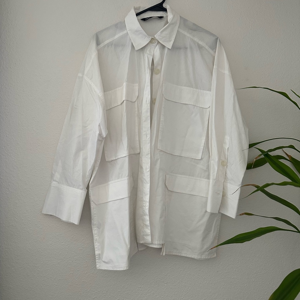 White Oversized Button Down W Pocket Accents - image 1